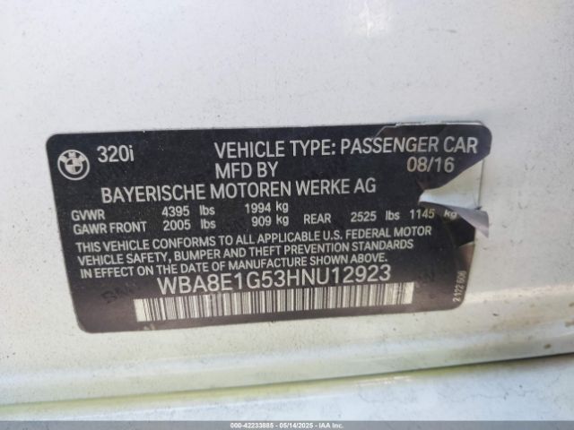 WBA8E1G53HNU12923 BMW 320i