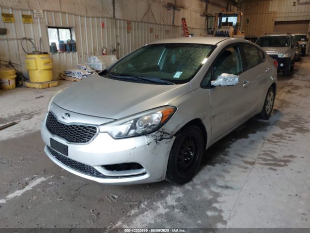 KNAFK4A61E5139611 KIA FORTE LX