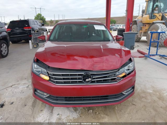 1VWCT7A34GC065171 Volkswagen Passat 1.8t Sel