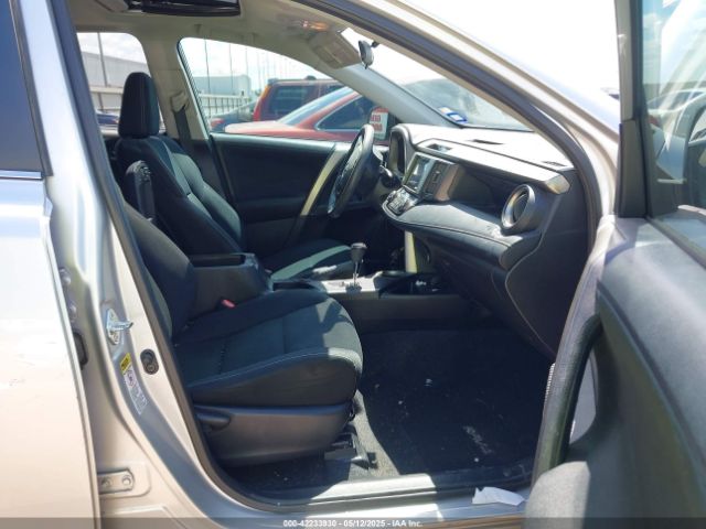 2T3WFREV5EW117187 Toyota Rav4 Xle