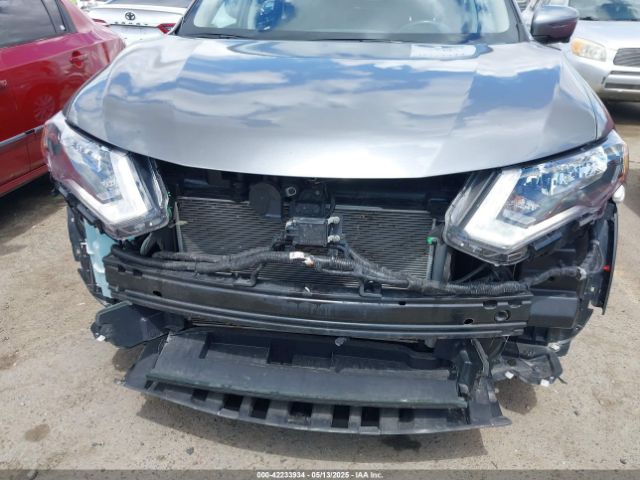 KNMAT2MT5HP595944 Nissan ROGUE SV