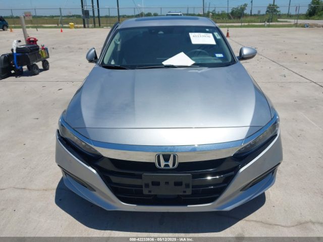 1HGCV2F99KA002506 Honda Accord Touring 2.0t