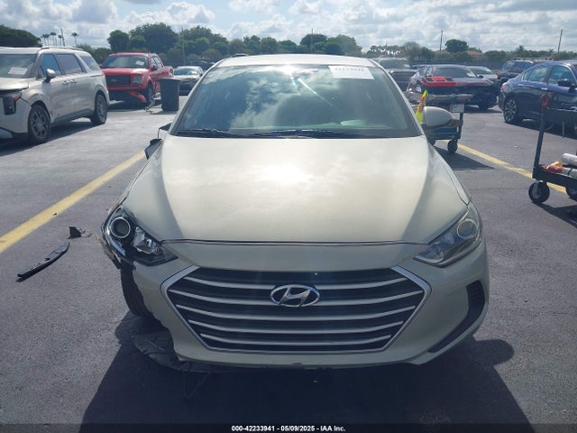 Hyundai ELANTRA SE 2017 5NPD74LF5HH103370 Image 12