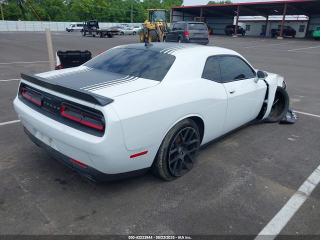 2C3CDZBT6FH855680 Dodge Challenger R/t Plus Shaker