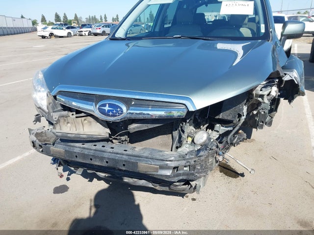Subaru Forester 2.5i Limited 2015 JF2SJARC9FH593443 Image 18