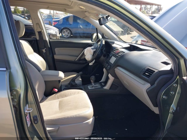 Subaru Forester 2.5i Limited 2015 JF2SJARC9FH593443 Image 5