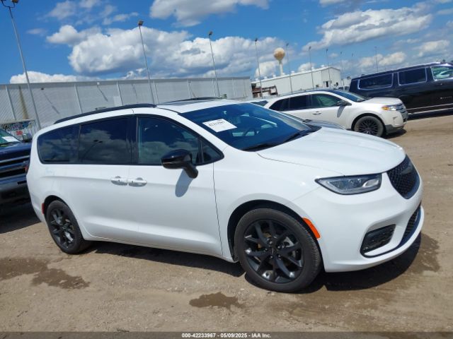2C4RC1GG3SR520158 Chrysler Pacifica Limited