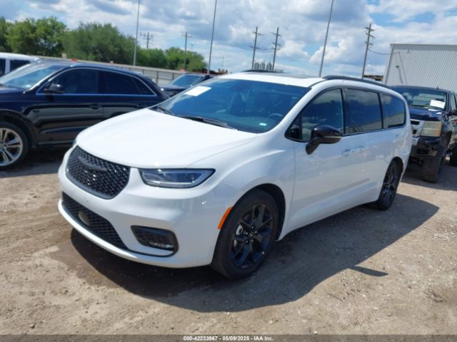 2C4RC1GG3SR520158 Chrysler Pacifica Limited
