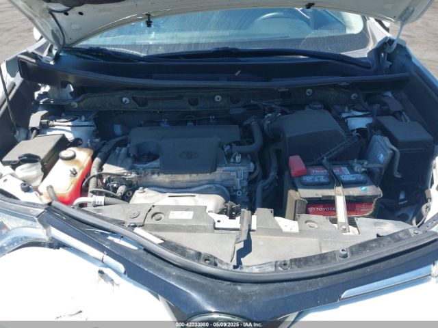 JTMWFREV9JJ740501 Toyota Rav4 Xle