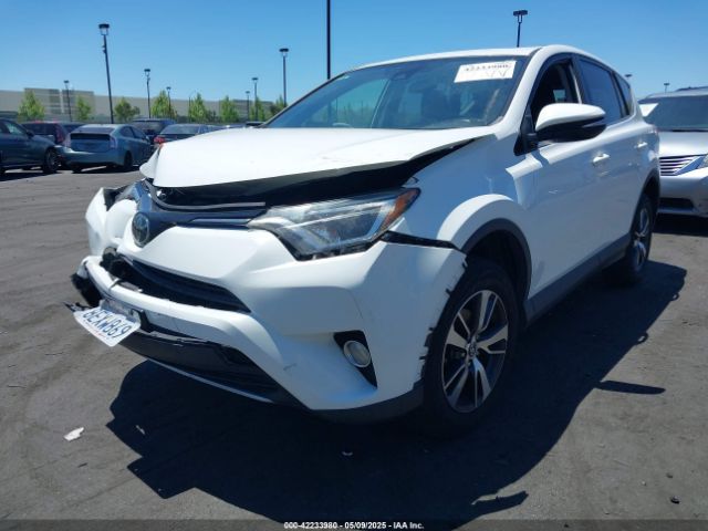 JTMWFREV9JJ740501 Toyota Rav4 Xle