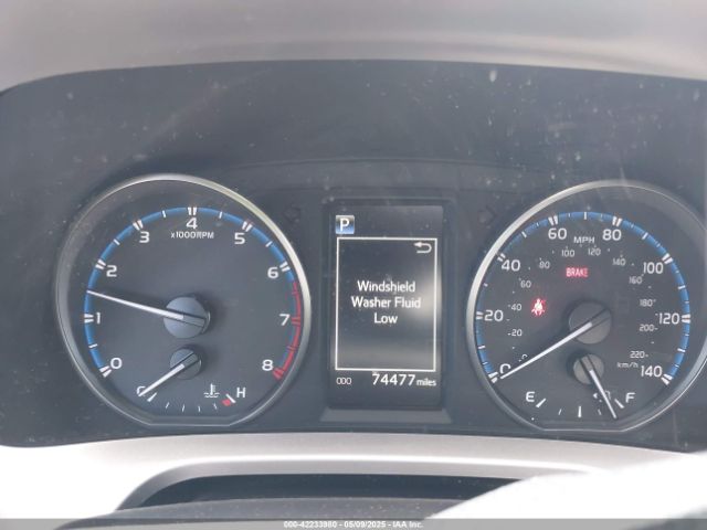 JTMWFREV9JJ740501 Toyota Rav4 Xle