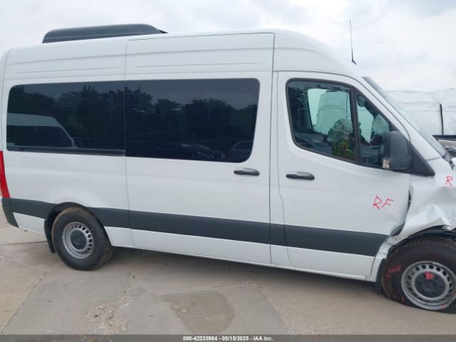 W1Z4KFHY4SP812671 Mercedes-Benz Sprinter 2500 Standard Roof 4-cyl Diesel