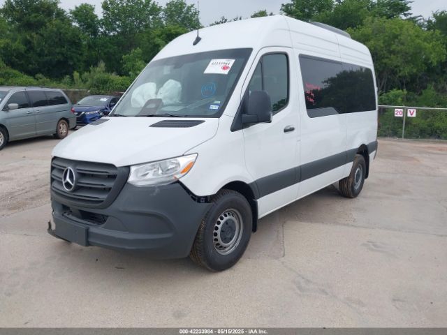 W1Z4KFHY4SP812671 Mercedes-Benz Sprinter 2500 Standard Roof 4-cyl Diesel