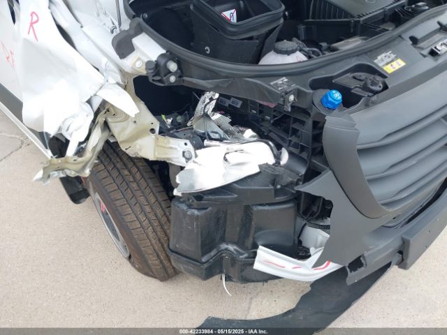 W1Z4KFHY4SP812671 Mercedes-Benz Sprinter 2500 Standard Roof 4-cyl Diesel