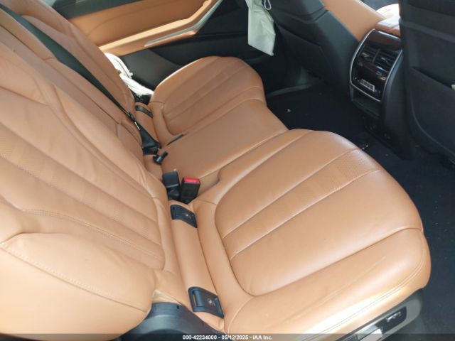 2021 BMW X7 5UXCW2C06M9H47267 Photo 7