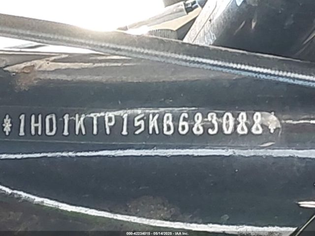 2019 HARLEY-DAVIDSON FLTRXS 1HD1KTP15KB683088 Photo 9