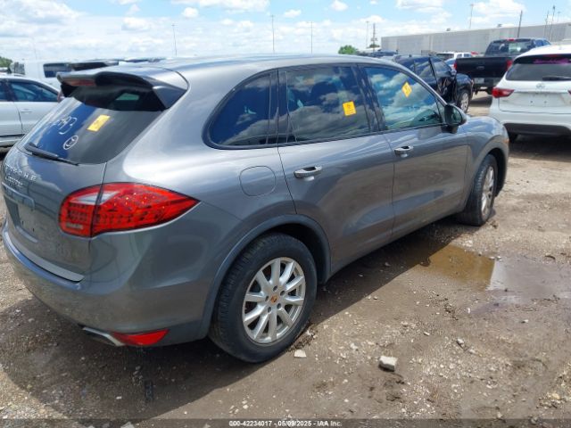 2013 PORSCHE CAYENNE WP1AA2A20DLA02427 Photo 3