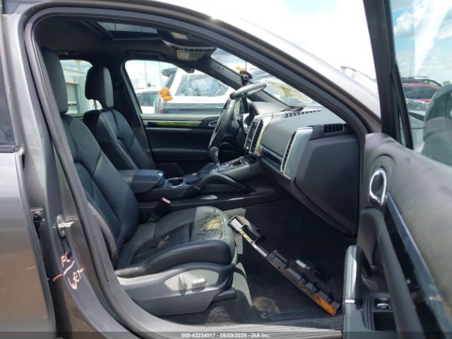2013 PORSCHE CAYENNE WP1AA2A20DLA02427 Photo 4