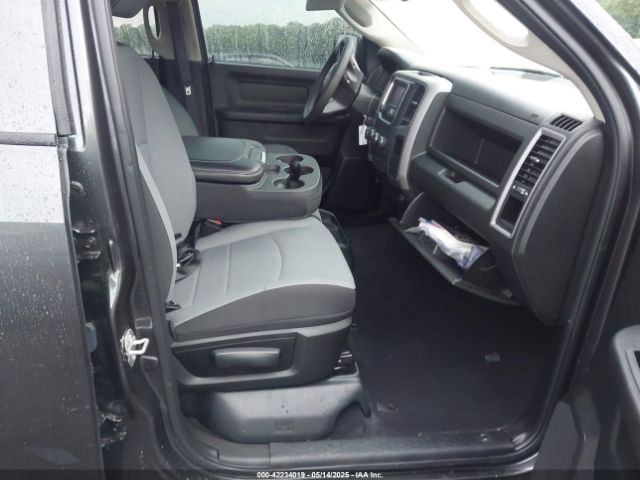 2021 RAM 1500 CLASSIC 3C6RR6KT2MG704541 Photo 4