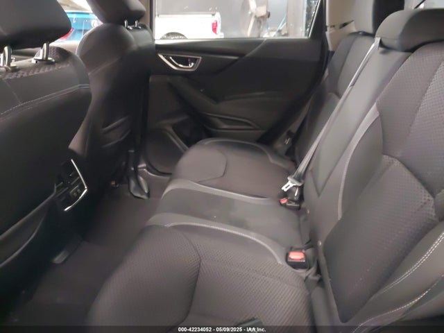 JF2SKAJC2LH505126 Subaru Forester Premium
