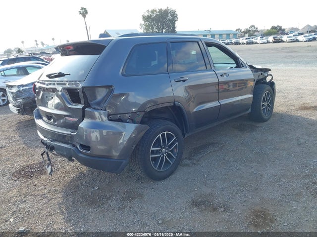 1C4RJFLT8HC803615 Jeep Grand Cherokee Trailhawk 4x4