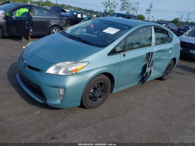 2014 TOYOTA PRIUS JTDKN3DUXE1852835 Photo 1