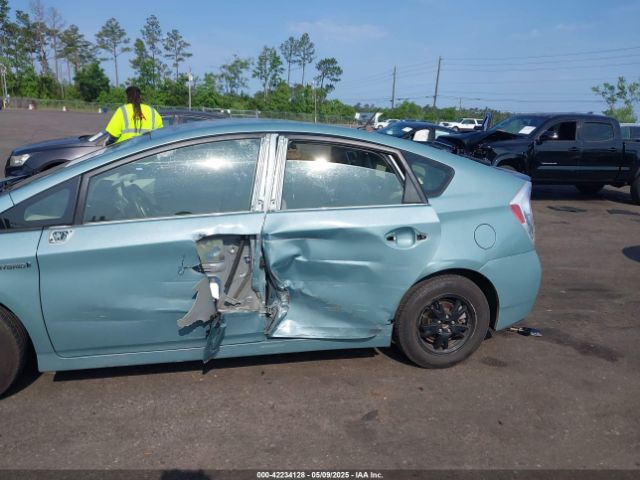 2014 TOYOTA PRIUS JTDKN3DUXE1852835 Photo 5