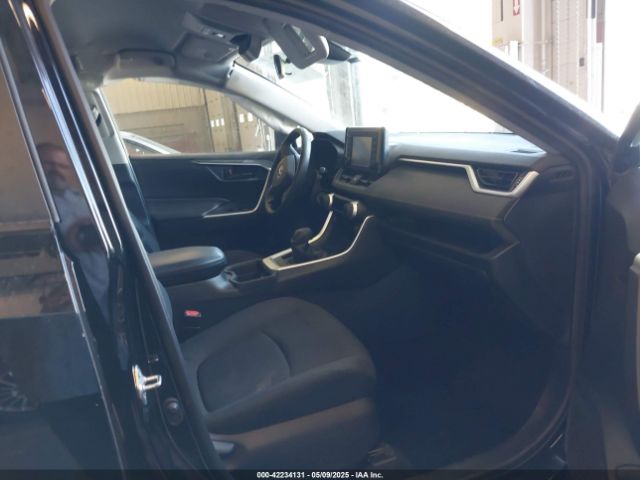 2019 TOYOTA RAV4 2T3F1RFV0KW056873 Photo 4