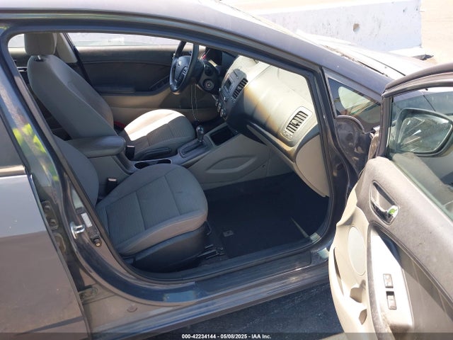 KNAFX4A64E5080300 KIA FORTE LX