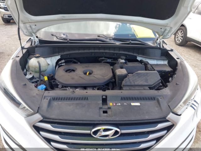KM8J33A40JU670667 Hyundai TUCSON SEL