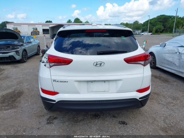 KM8J33A40JU670667 Hyundai TUCSON SEL