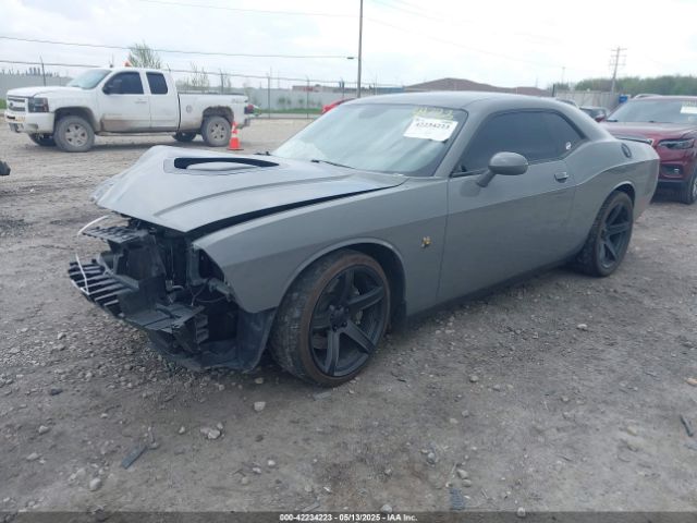 2C3CDZFJ4HH598417 Dodge Challenger 392 Hemi Scat Pack Shaker