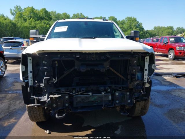 2GC2KREG0K1179578 Chevrolet Silverado 2500hd Wt