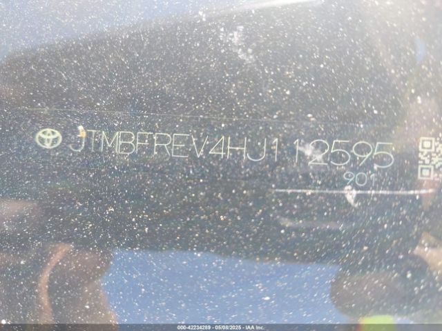 JTMBFREV4HJ112595 Toyota RAV4 LE
