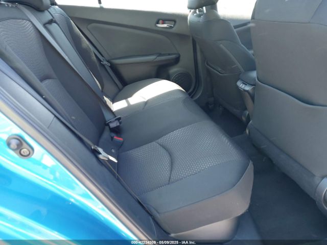 JTDKAMFU1N3164838 Toyota Prius Le