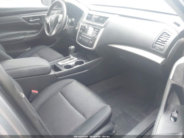 2017 NISSAN ALTIMA 1N4AL3AP3HC230446 Photo 4