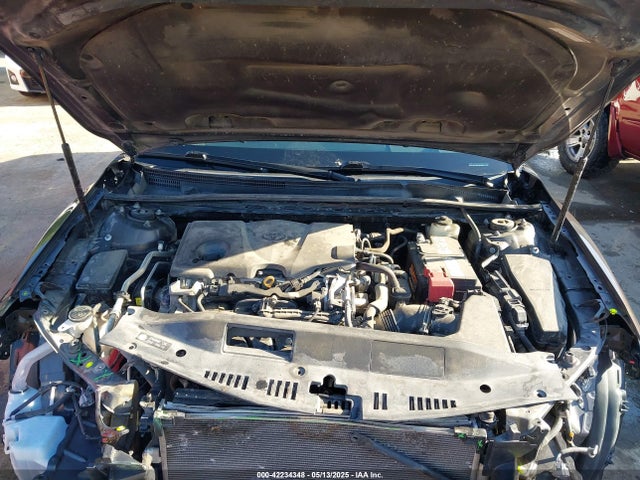 4T1B11HK6JU005761 Toyota CAMRY XLE