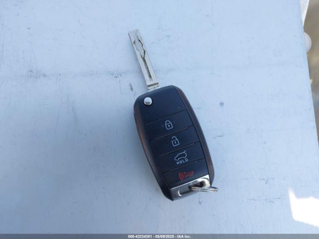 3KPFL4A77HE158150 KIA FORTE LX