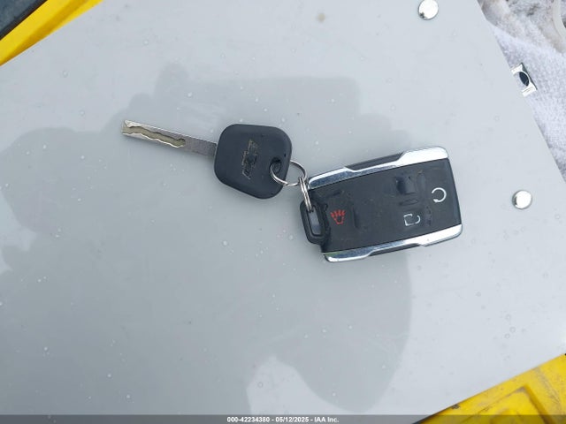 3GCUKSEJ0JG275115 Chevrolet Silverado 1500 2lz