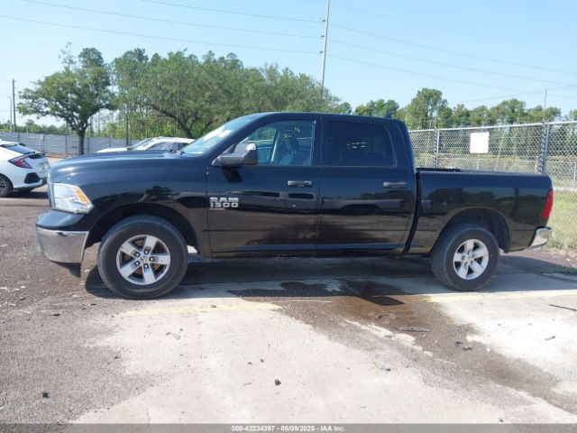 1C6RR7LG0PS518968 RAM 1500 Classic Slt  4x4 5'7 Box