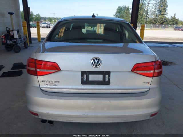 3VWD17AJ2FM324374 Volkswagen Jetta 1.8t Se
