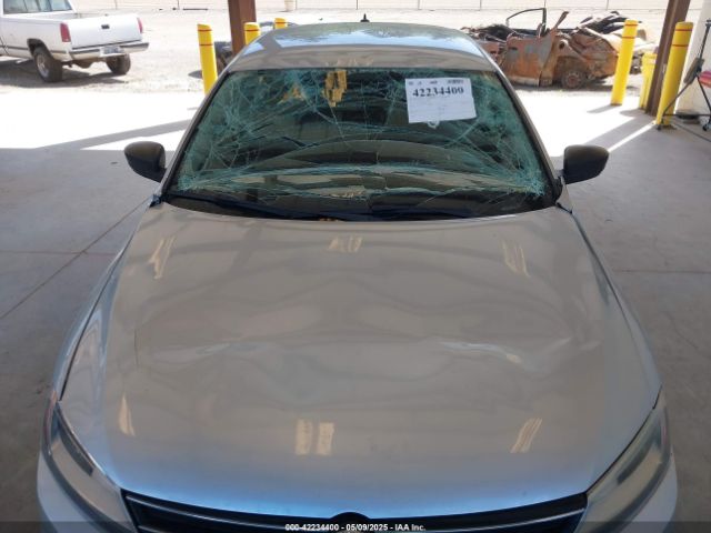 3VWD17AJ2FM324374 Volkswagen Jetta 1.8t Se