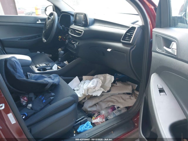 KM8J2CA41LU154436 Hyundai TUCSON SE