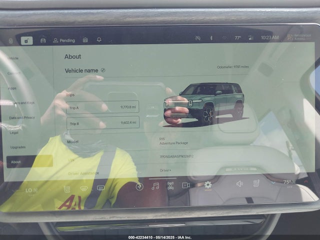 Rivian R1s Adventure 2023 7PDSGABA5PN026812 Image 19