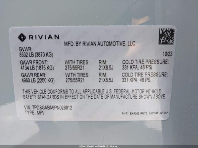 2023 RIVIAN R1S 7PDSGABA5PN026812 Photo 8
