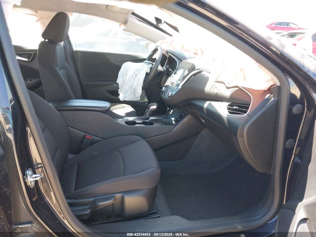 1G1ZD5ST6PF179161 Chevrolet Malibu Fwd 1lt