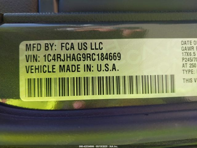 1C4RJHAG9RC184669 Jeep Grand Cherokee Laredo 4x4