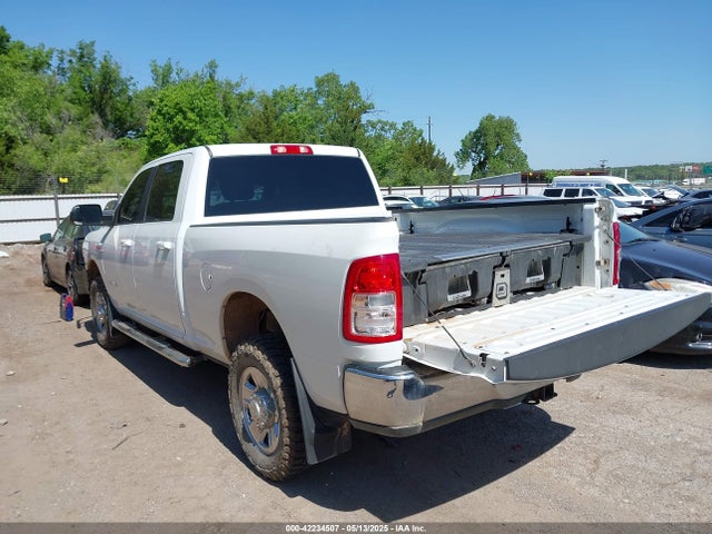 3C6UR5DJ9MG656715 RAM 2500