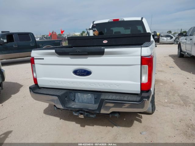 1FT7W2BT7HEE48637 Ford F-250 Xlt
