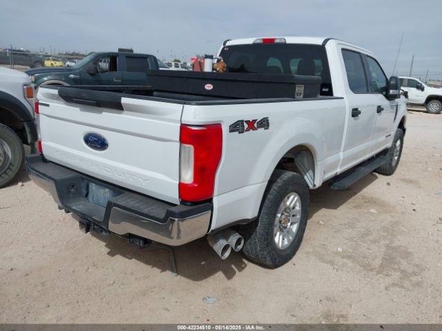 1FT7W2BT7HEE48637 Ford F-250 Xlt